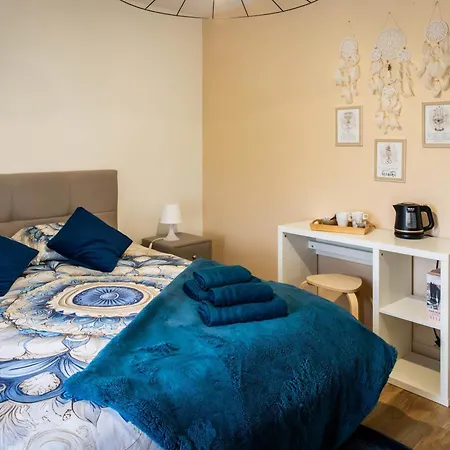 Bed & Breakfast Comme Evidence